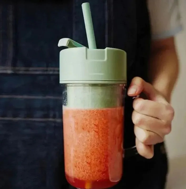 Professional Mini Juicer – Portable Blender &amp; Smoothie Maker with Built-In Straw